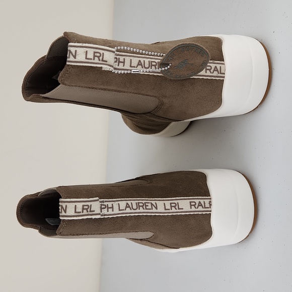 Lauren by Ralph Lauren Women's Rylee Chelsea Slip-on Sneaker Fashion Boot - Picture 2 of 4